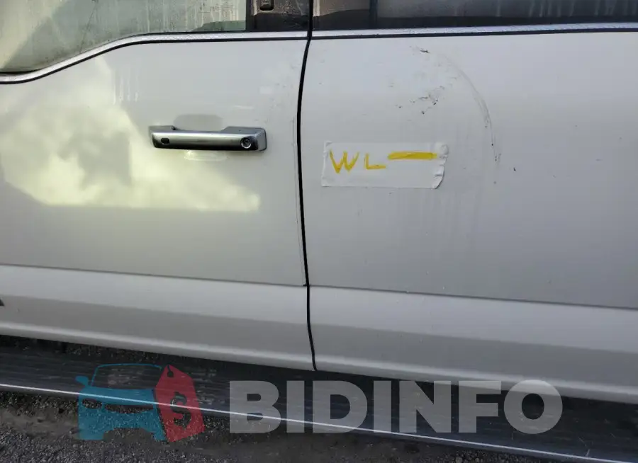 1FTFW1ED1NFB50083 Photo# 12