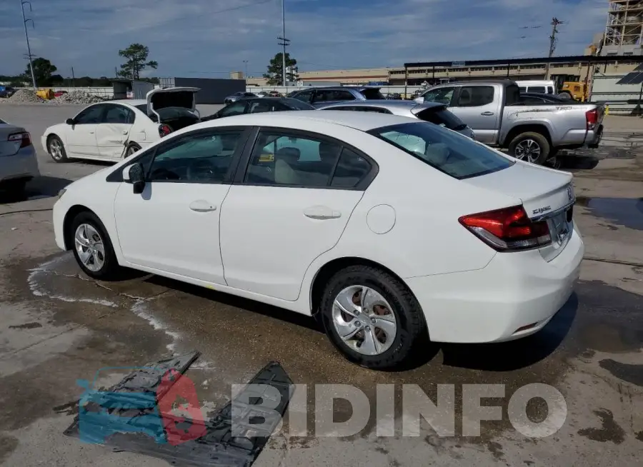 19XFB2F54FE040147 Photo# 2