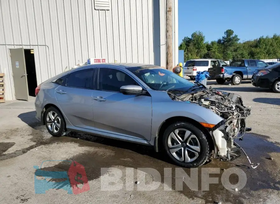 19XFC2F52HE044746 Photo# 4