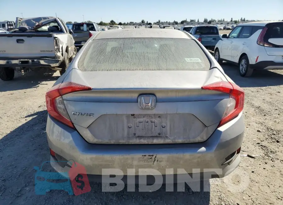 19XFC2F53GE213137 Photo# 6