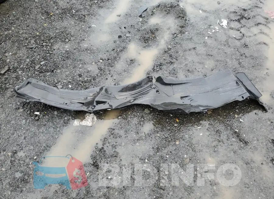 1HGCR2F34HA232964 Photo# 12