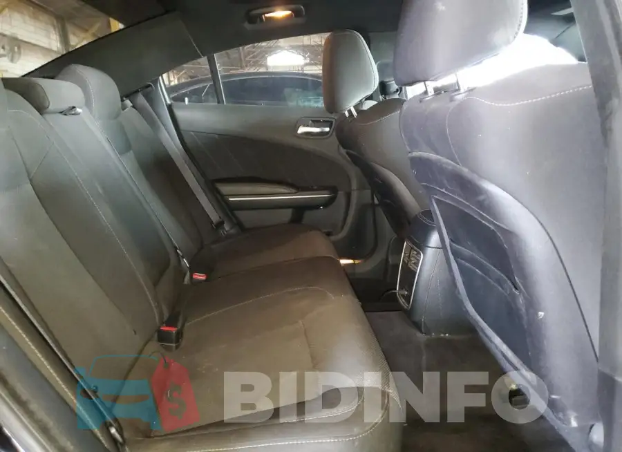 2C3CDXGJ0GH350621 Photo# 10