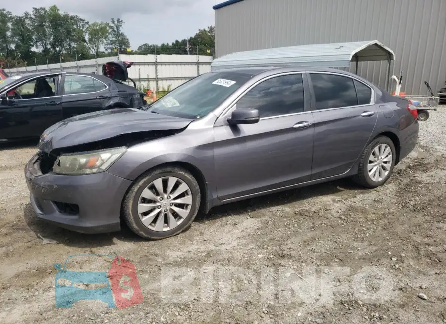 1HGCR2F88FA155041 Photo# 1