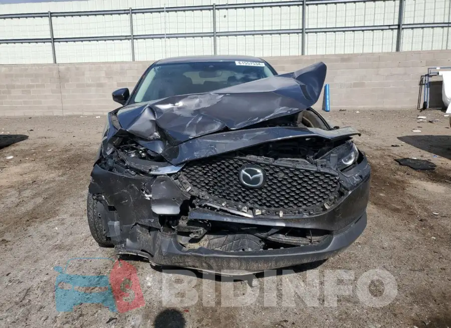 3MVDMBBL4MM313840 Photo# 5
