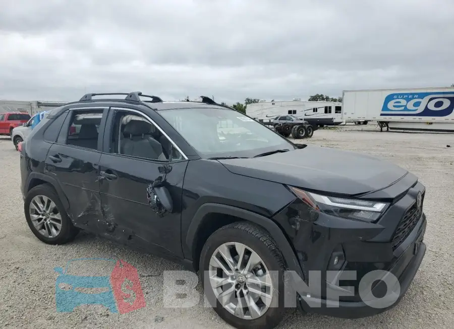 2T3A1RFV4RC401635 Photo# 4