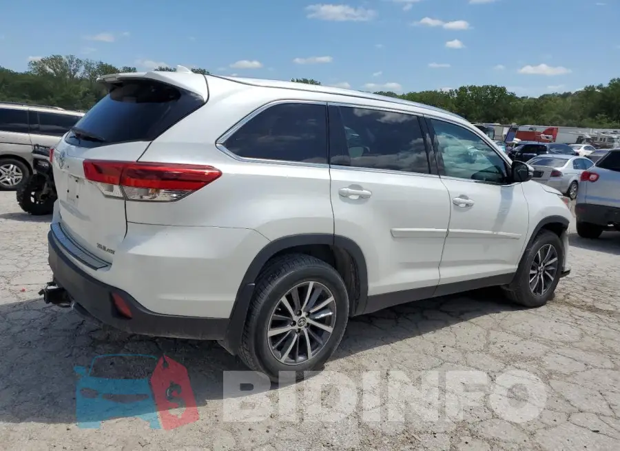 5TDJZRFH9KS920625 Photo# 3