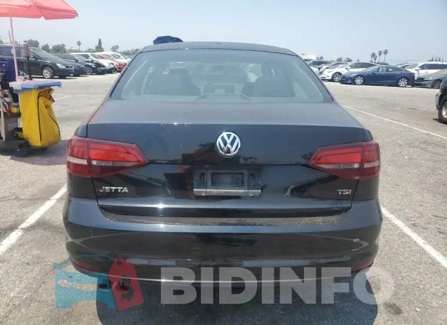 3VW2B7AJ2HM393377 Photo# 6