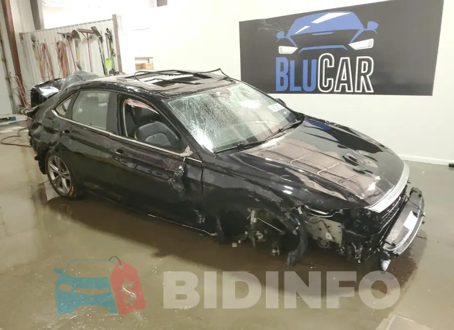 3VW7M7BU8RM024257 Photo# 4