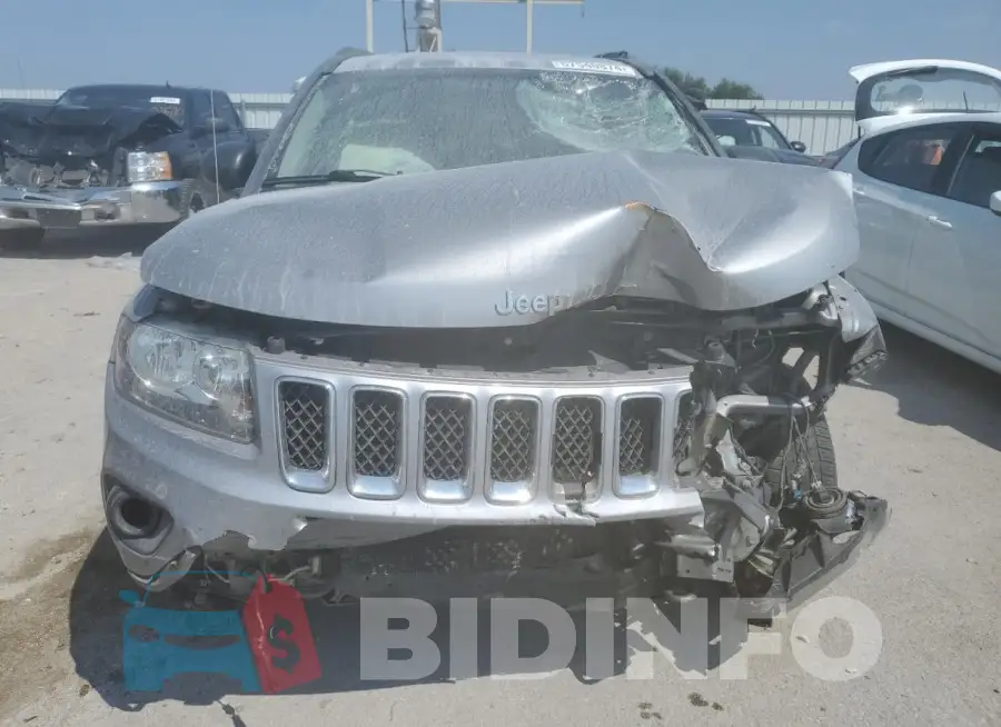 1C4NJCBA2FD137954 Photo# 5