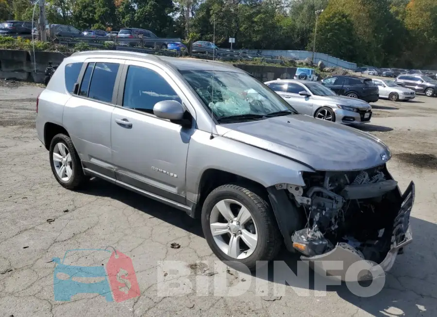 1C4NJCEB5FD120196 Photo# 4