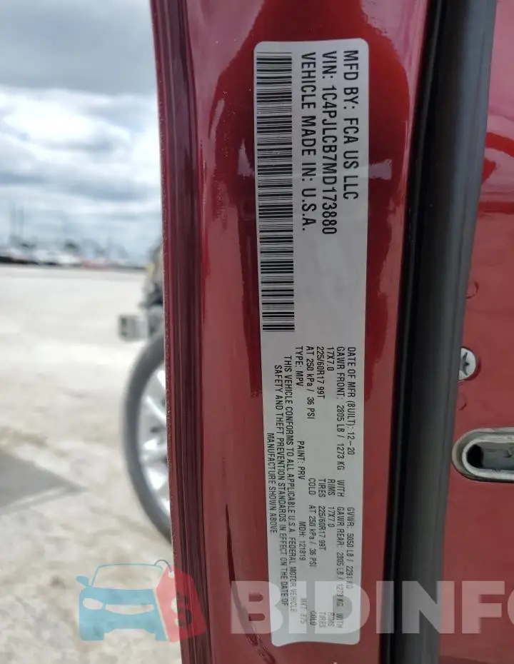 1C4PJLCB7MD173880 Photo# 14