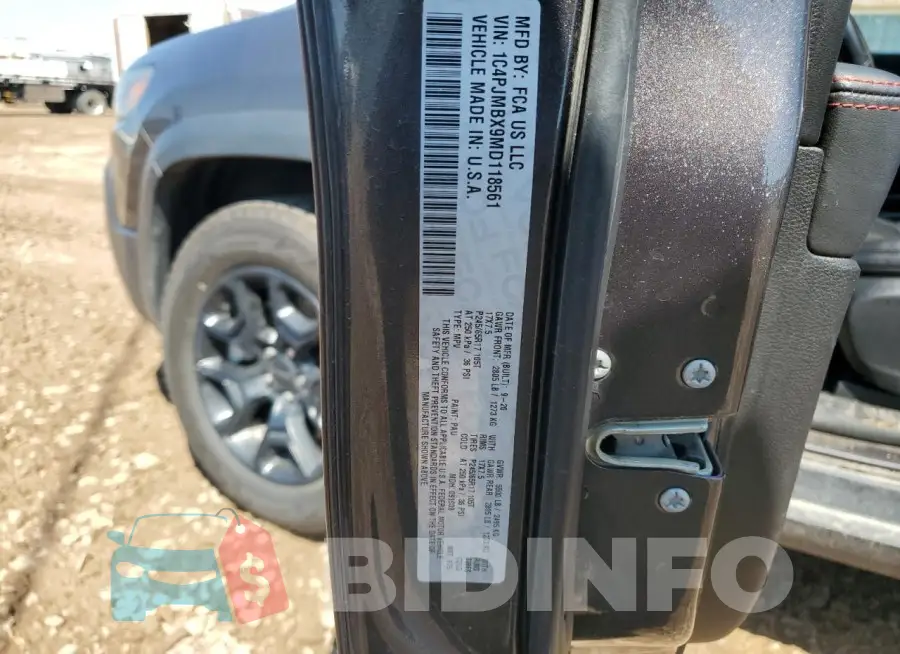 1C4PJMBX9MD118561 Photo# 13