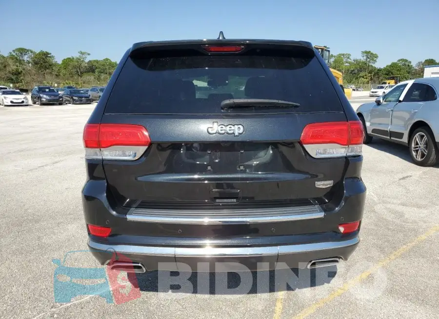 1C4RJEJG1GC369083 Photo# 6