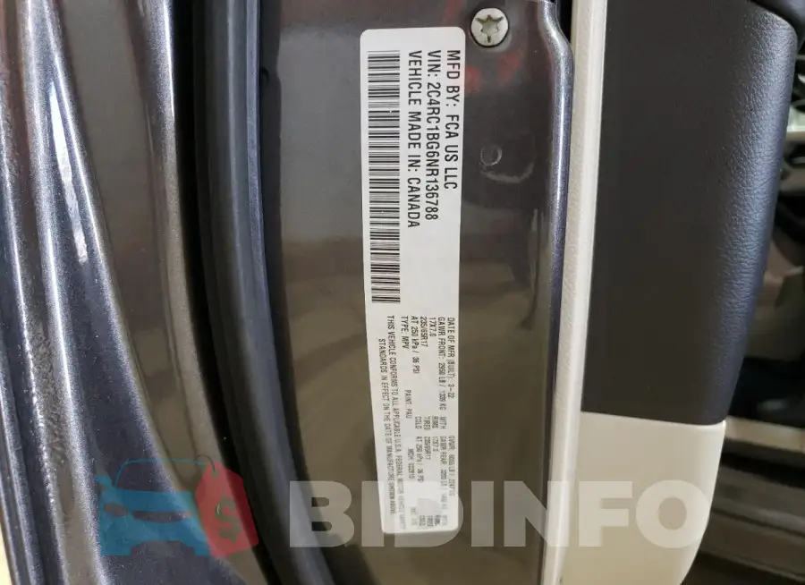 2C4RC1BG6NR136788 Photo# 14