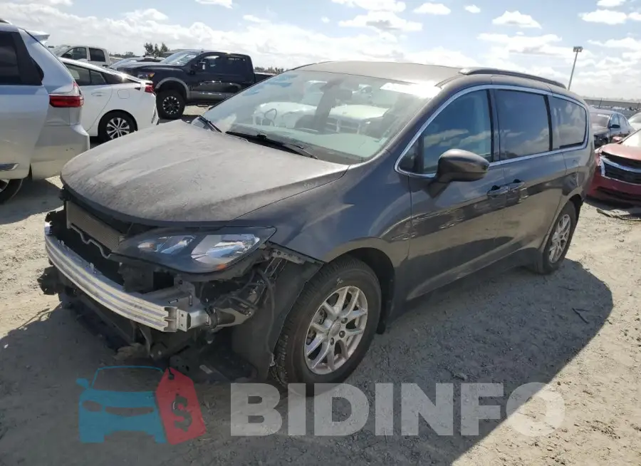 2C4RC1DG4LR258592 Photo# 1
