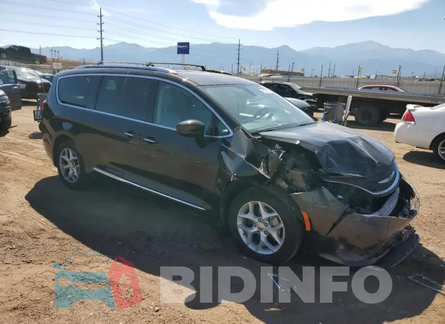 2C4RC1EG5HR578347 Photo# 4