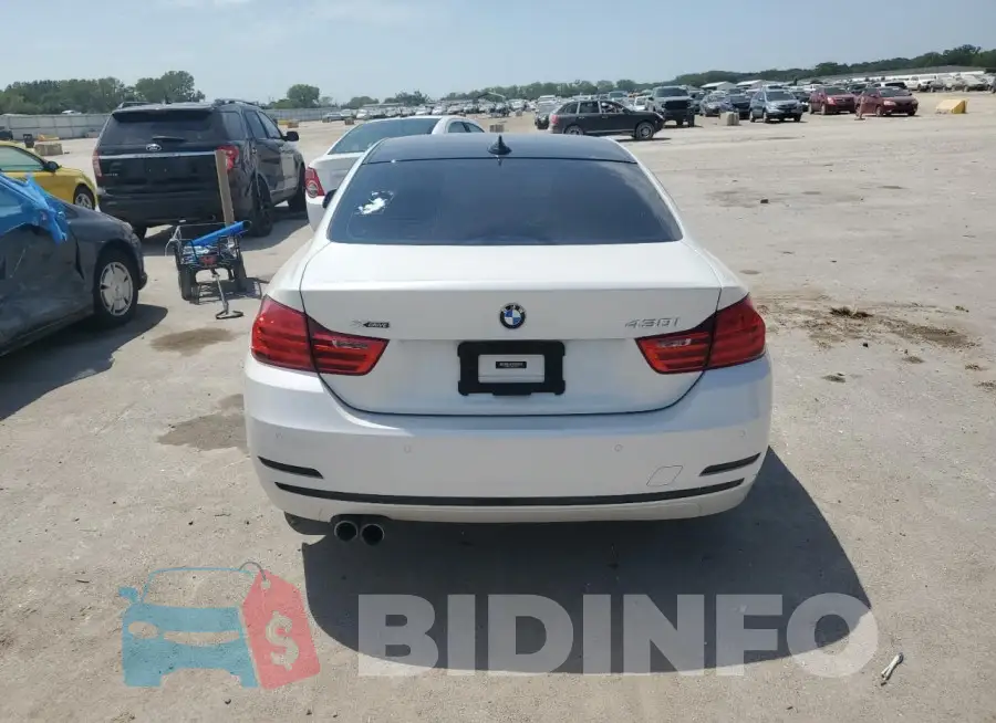 WBA4R9C54HK878336 Photo# 6
