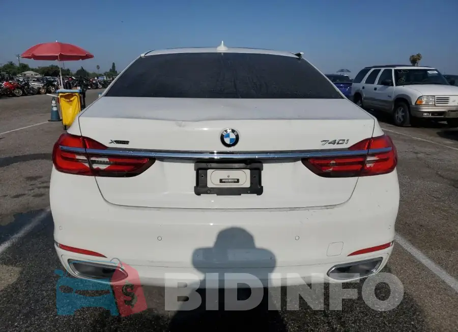 WBA7E4C56KGV28423 Photo# 6