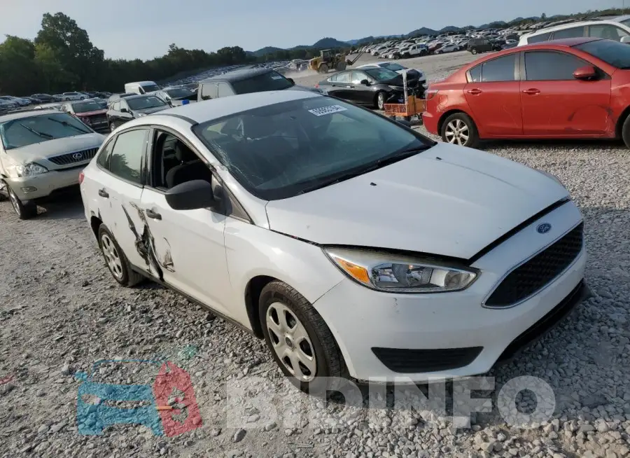1FADP3E26JL215073 Photo# 4