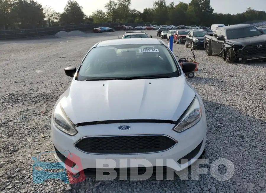 1FADP3E26JL215073 Photo# 5