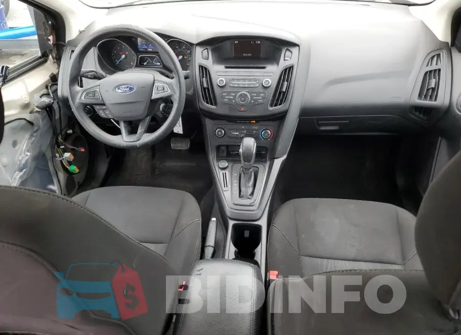 1FADP3F24HL215789 Photo# 8