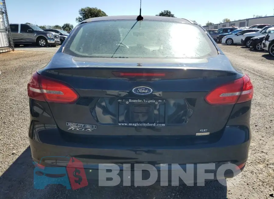 1FADP3FE7JL201868 Photo# 6