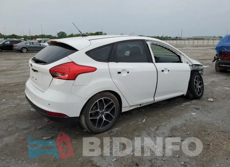 1FADP3M2XJL312889 Photo# 3