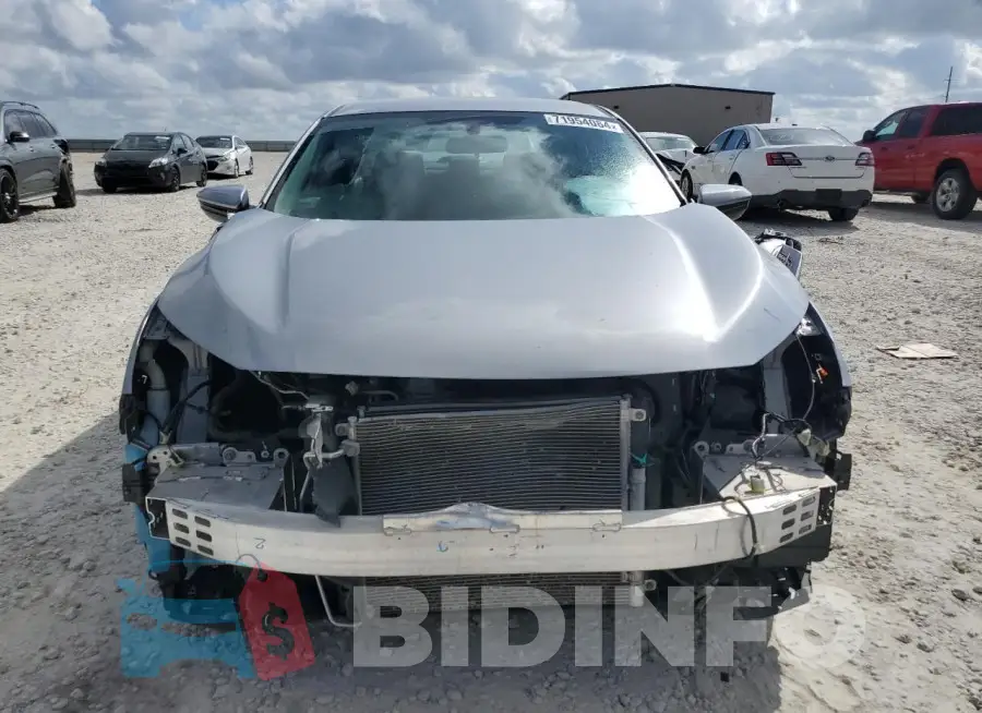 19XFC2F50GE060362 Photo# 5