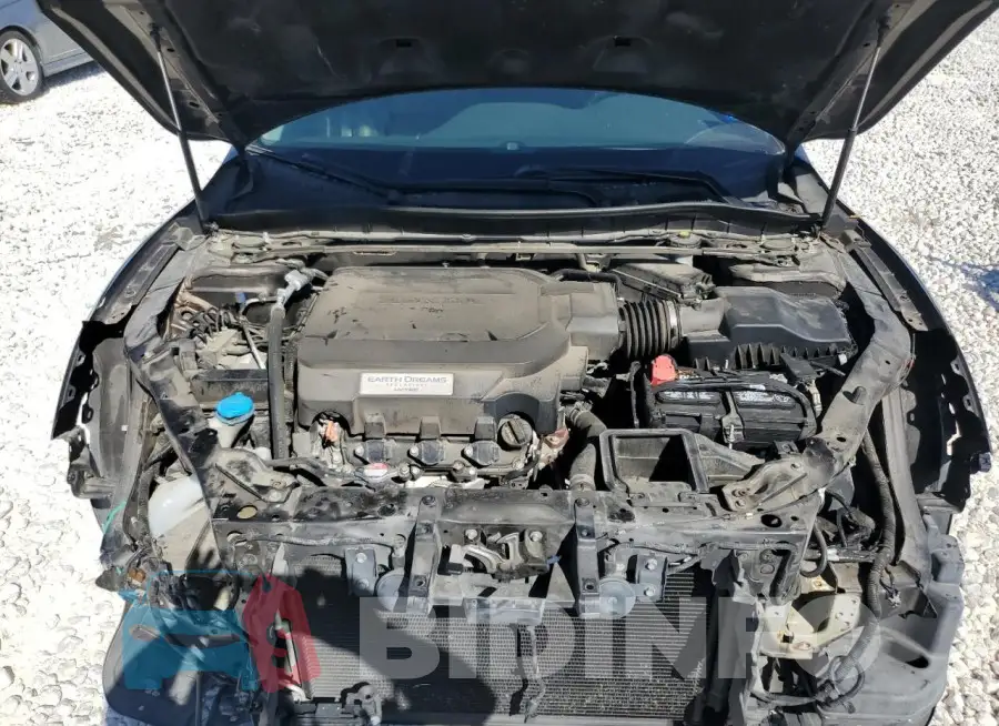 1HGCR3F95HA005437 Photo# 11