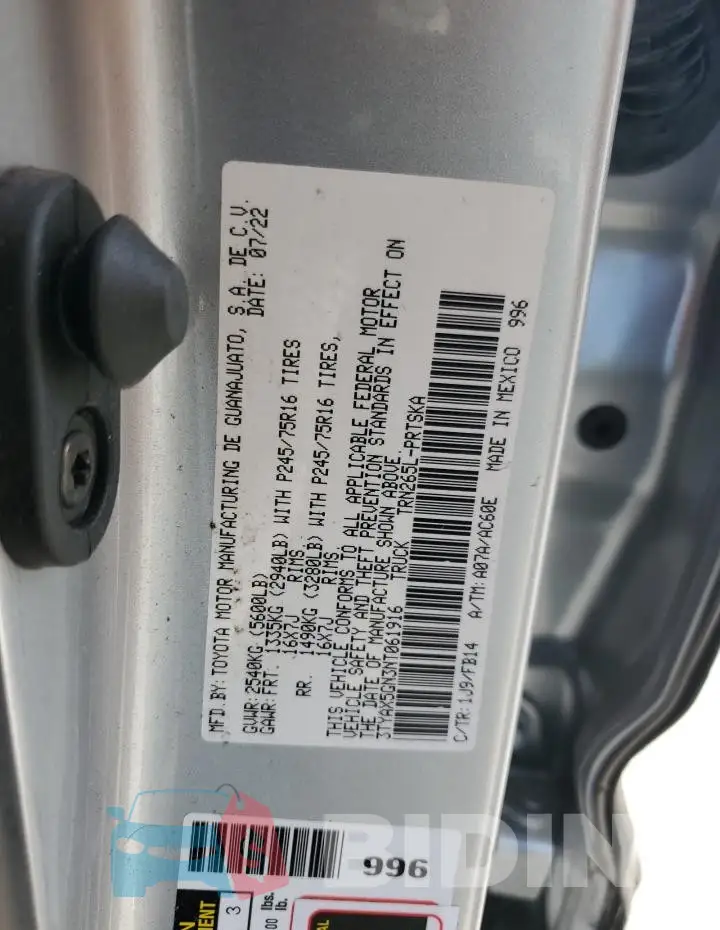 3TYAX5GN3NT061916 Photo# 12