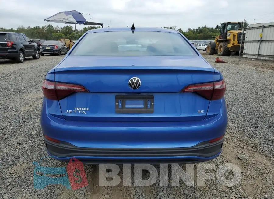 3VW7M7BUXPM037346 Photo# 6