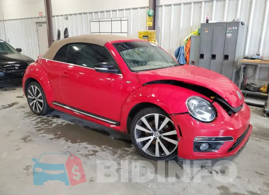 3VW7S7AT1FM822318 Photo# 4
