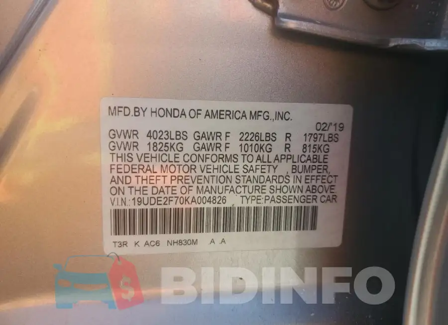 19UDE2F70KA004826 Photo# 13