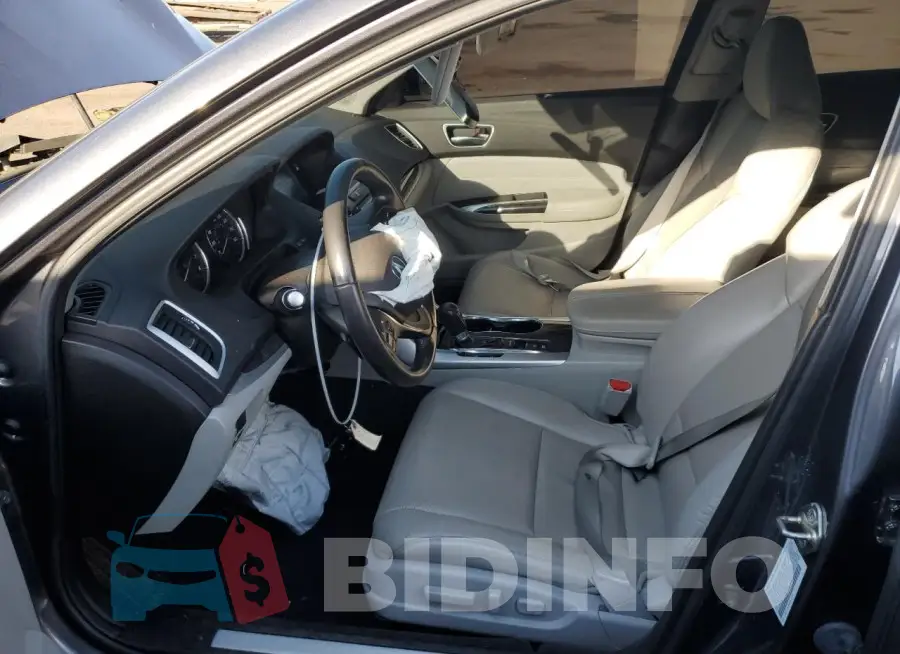 19UUB1F52KA008913 Photo# 7