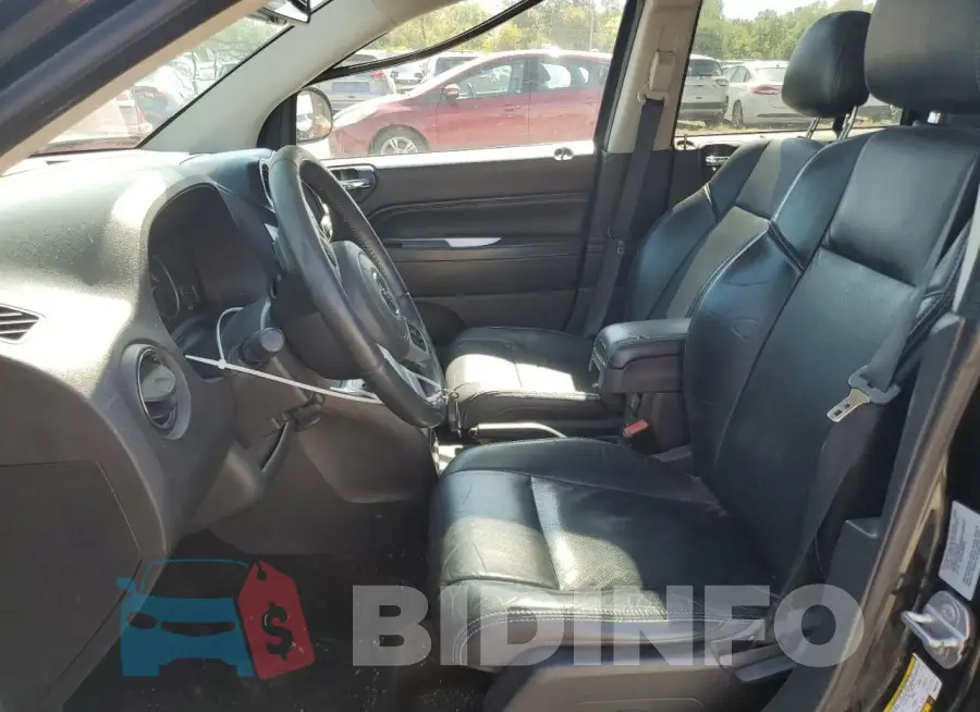 1C4NJDEB8FD304148 Photo# 7