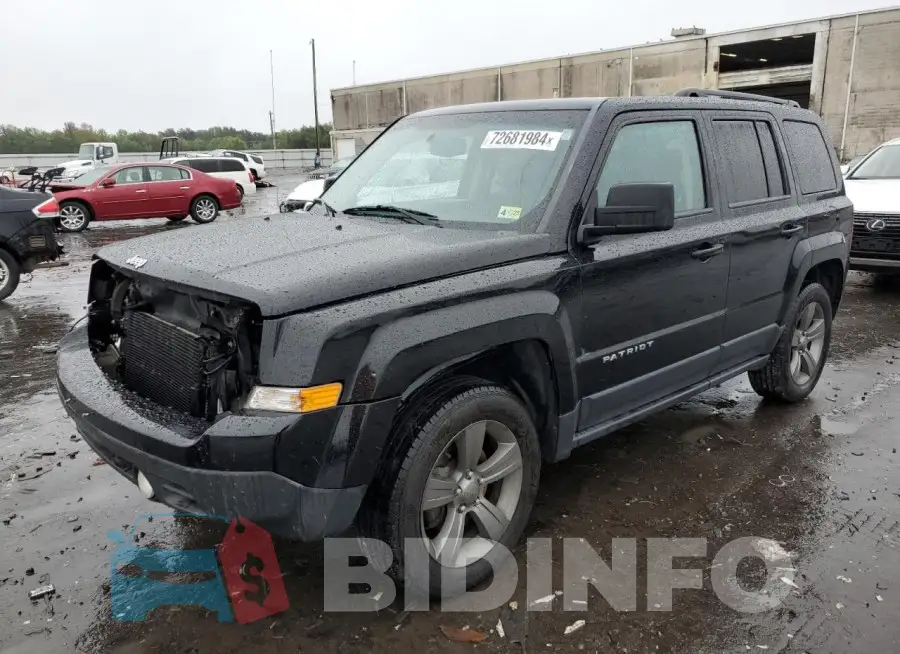 1C4NJRFB3FD371252 Photo# 1
