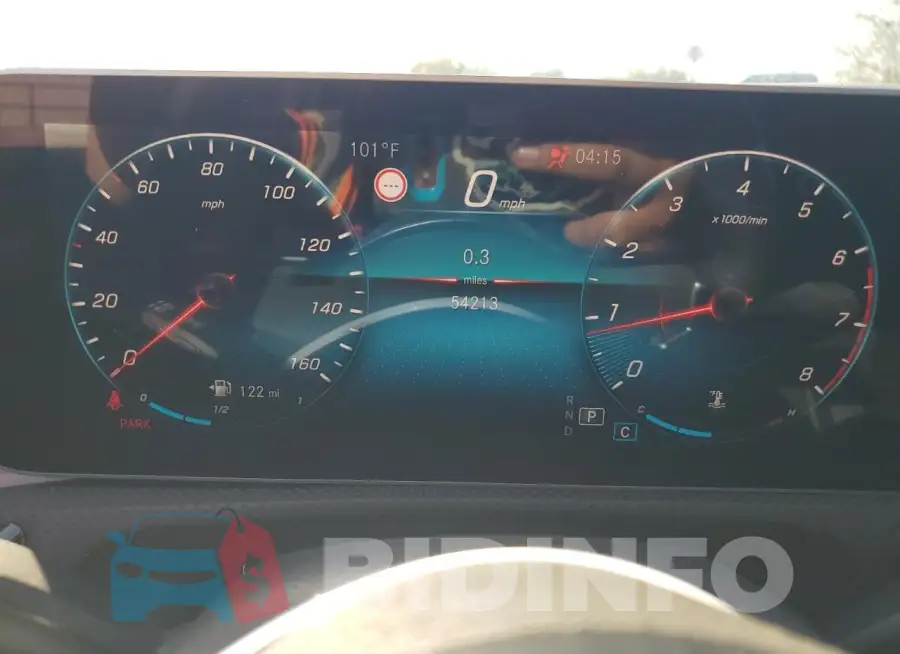WDD3G4EB8KW025017 Photo# 9