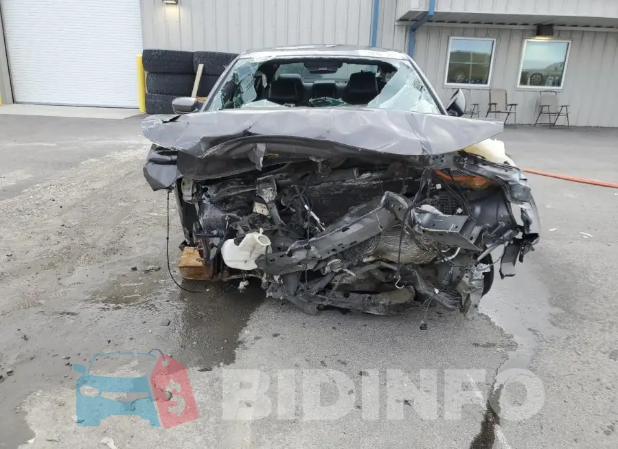 2C3CDXBG5KH711443 Photo# 5