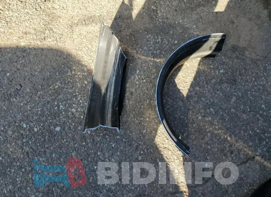 2C3CDXCT1FH866573 Photo# 12