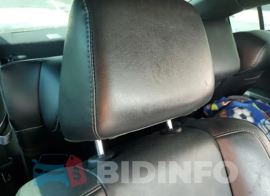 2C3CDXHG7GH247117 Photo# 10