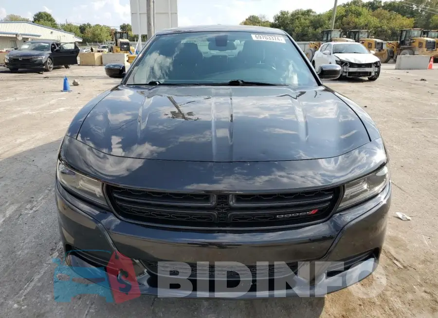 2C3CDXJG7FH801751 Photo# 5