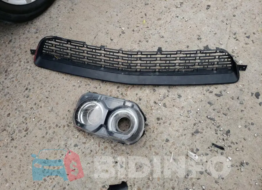 2C3CDZAGXFH816787 Photo# 12