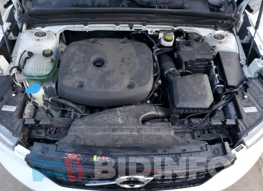 YV4162UM8M2528016 Photo# 12