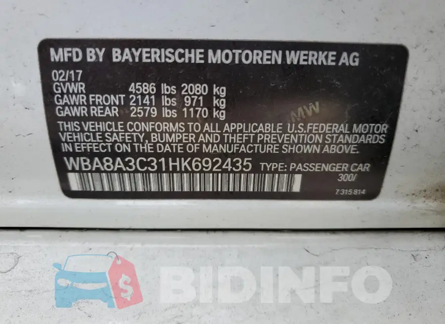 WBA8A3C31HK692435 Photo# 13