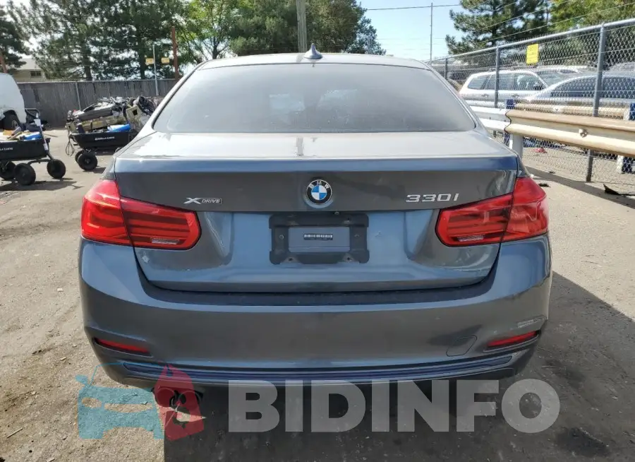 WBA8D9G50JNU69698 Photo# 6