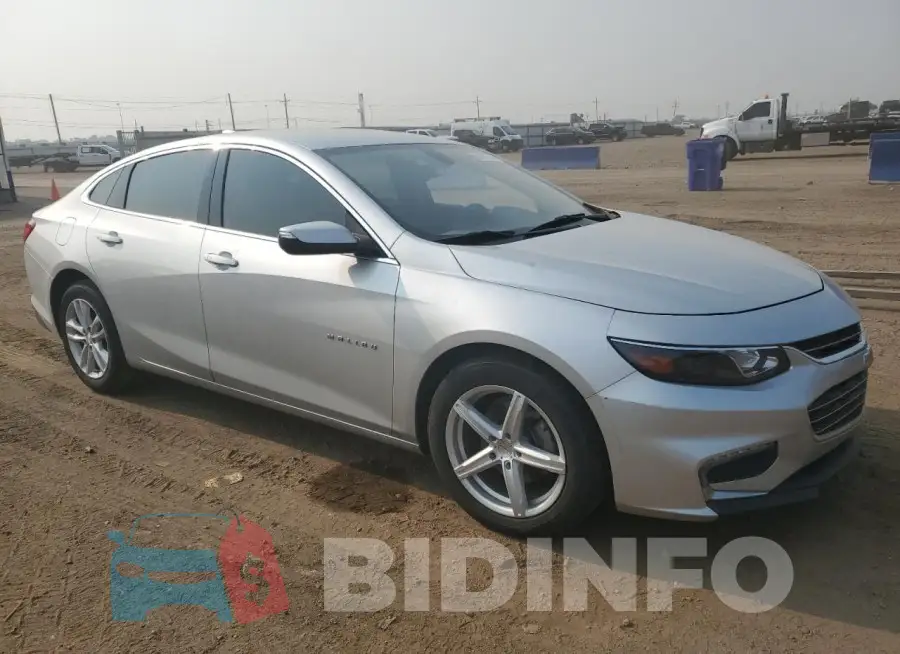1G1ZD5ST9JF130513 Photo# 4