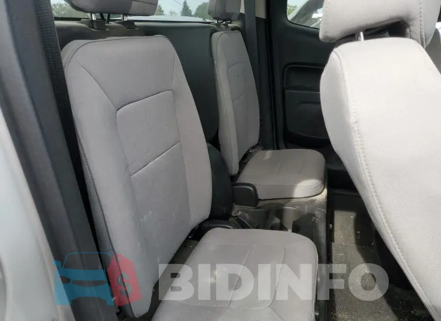 1GCHTBEA3J1278426 Photo# 10