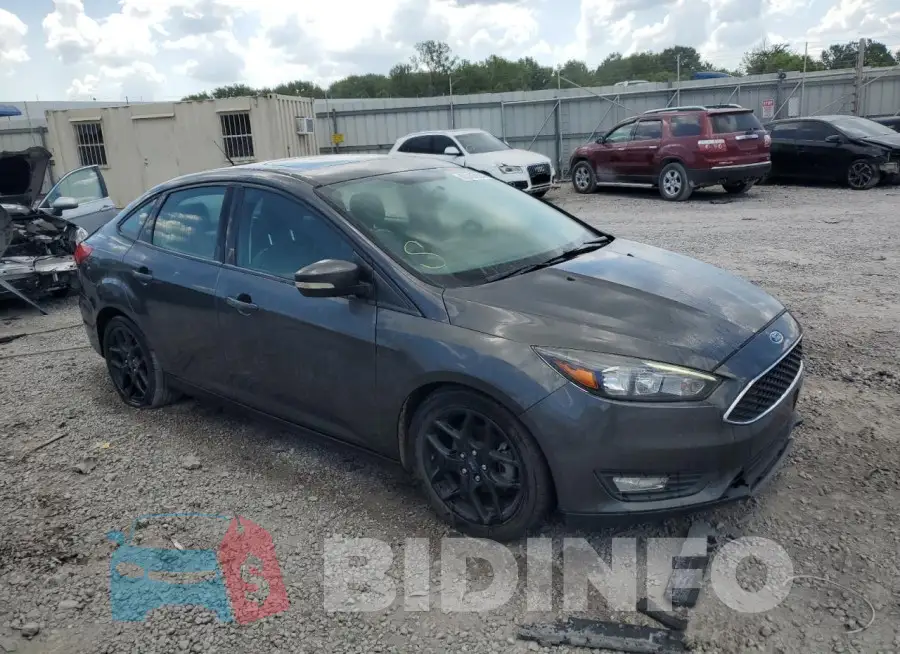 1FADP3F26GL299032 Photo# 4