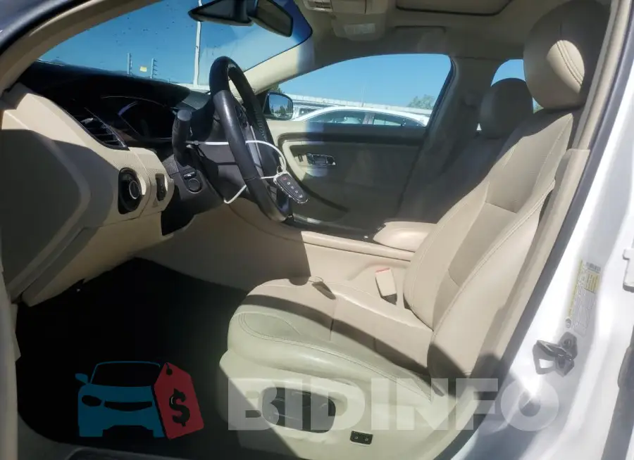 1FAHP2J89FG106824 Photo# 7