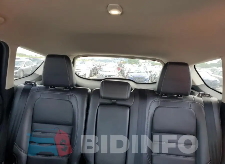 1FMCU9G98HUD68064 Photo# 10